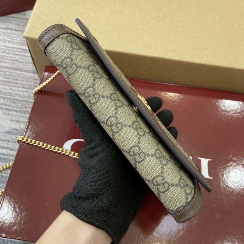 Gvc*1 padlock shoulder bags